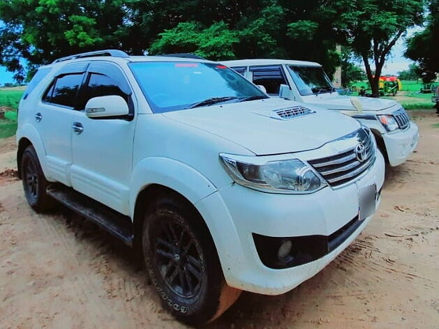 Used 2011 Toyota Fortuner in Bikaner