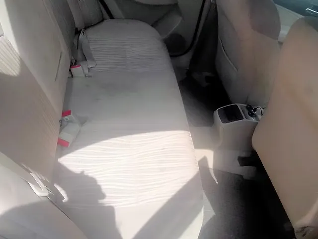 Used Maruti Suzuki Dzire VXi in Bangalore