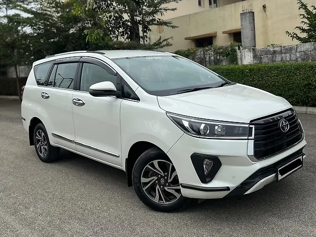 Used 2022 Toyota Innova Crysta in Bangalore