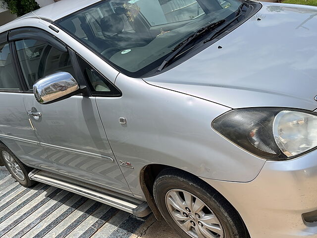 Used Toyota Innova [2009-2012] 2.5 VX 7 STR in Hyderabad