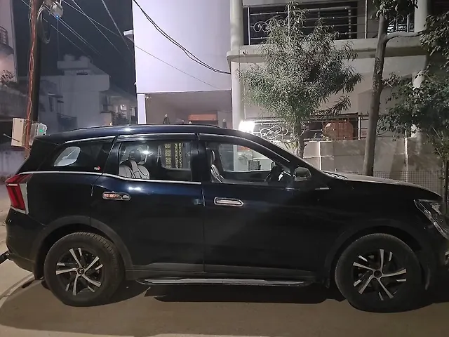 Used 2022 Mahindra XUV700 in Singrauli Used 2022 Mahindra XUV700 in Singrauli