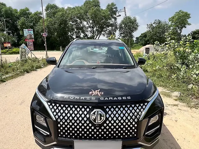Used 2024 MG Hector Plus in Jaipur