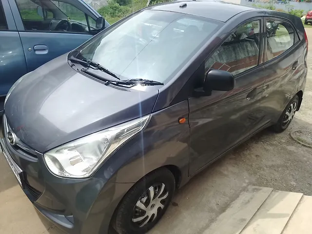Used 2016 Hyundai Eon in Kakinada