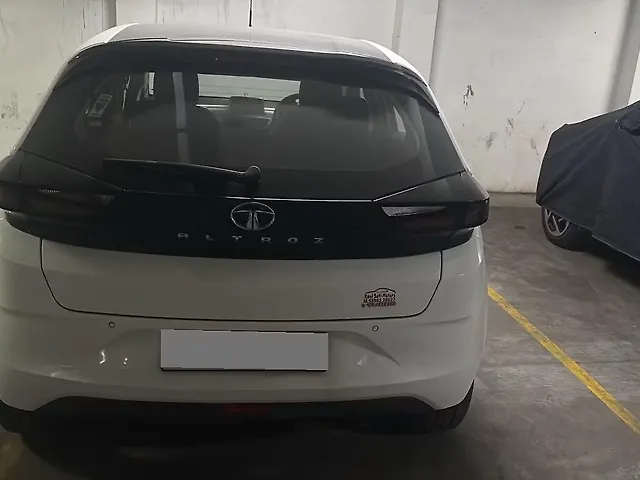 Used 2021 Tata Altroz in Surat