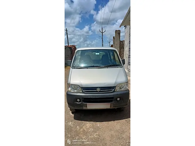 Used 2013 Maruti Suzuki Eeco in Bhavnagar
