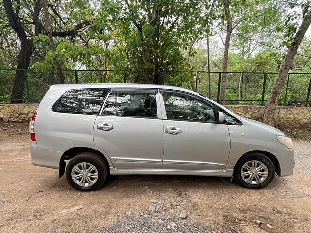 Used Toyota Innova [2013-2014] 2.5 GX 7 STR BS-III in Kasaragod