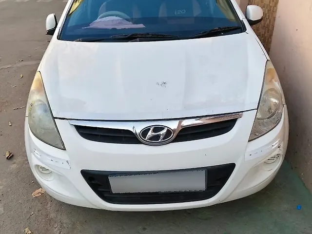 Used 2010 Hyundai i20 in Ahmedabad