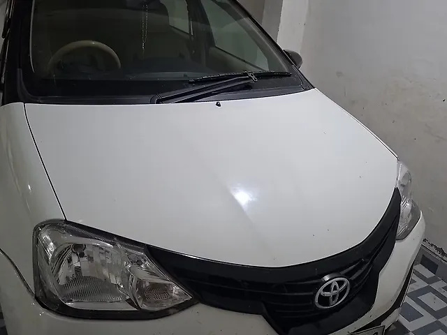 Used Toyota Platinum Etios VD in Lucknow