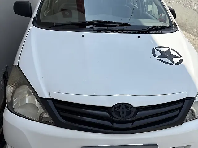 Used 2006 Toyota Innova in Ludhiana