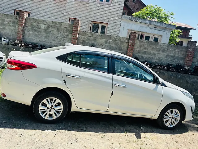 Used Toyota Yaris VX CVT [2018-2020] in Srinagar