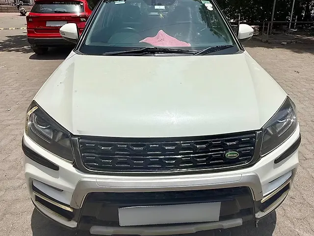 Used 2020 Maruti Suzuki Vitara Brezza in Surat