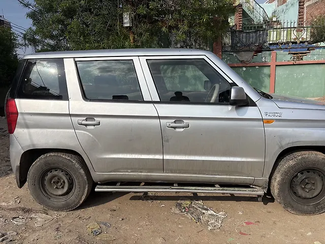 Used Mahindra TUV300 [2015-2019] T4 in Kanpur Nagar