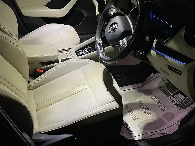 Used Skoda Octavia L&K 2.0 in Delhi