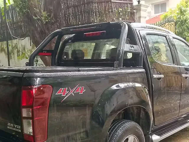 Used Isuzu D-MAX V-Cross [2019-2020] Standard in Delhi