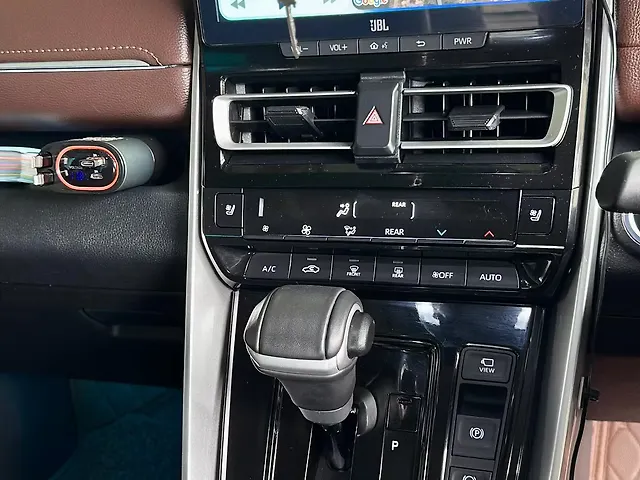 Used Toyota Innova Hycross ZX (O) Hybrid (Electric + Petrol) Automatic (e-CVT) 7 STR in Chennai Used Toyota Innova Hycross ZX (O) Hybrid (Electric + Petrol) Automatic (e-CVT) 7 STR in Chennai