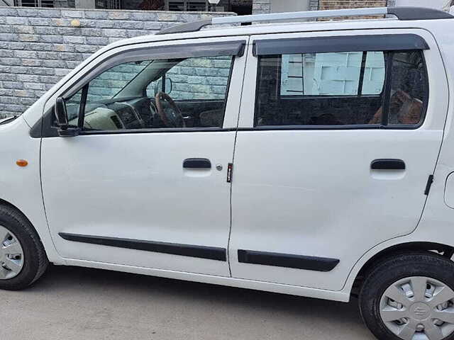 Used 2017 Maruti Suzuki Wagon R in Botad