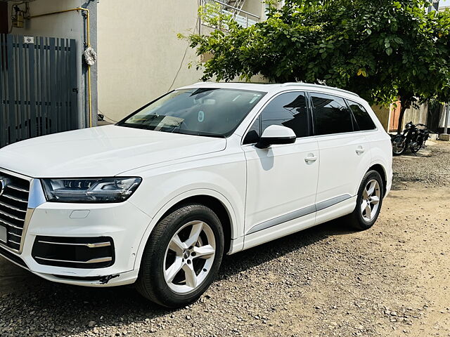 Used 2016 Audi Q7 in Rajkot