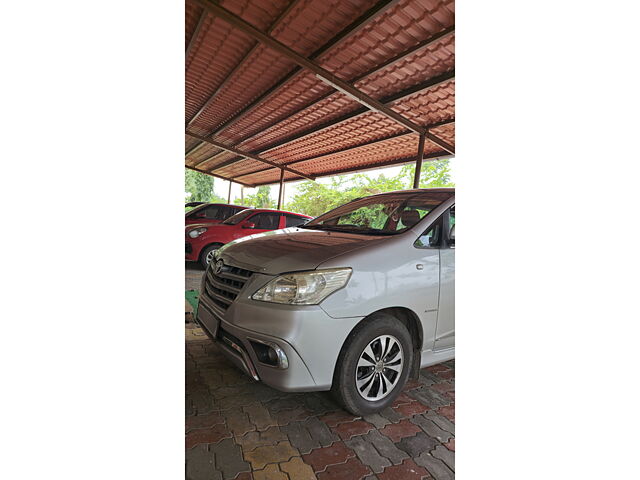 Used Toyota Innova [2013-2014] 2.5 GX 7 STR BS-IV in Dadra & Nagar Haveli