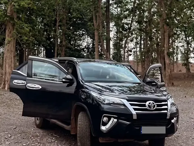 Used 2017 Toyota Fortuner in Kawardha