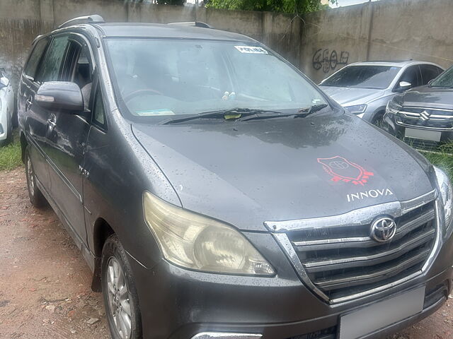 Used 2012 Toyota Innova in Kolkata