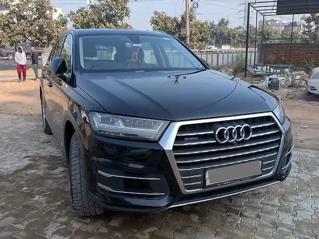 Used 2016 Audi Q7 in Chandigarh