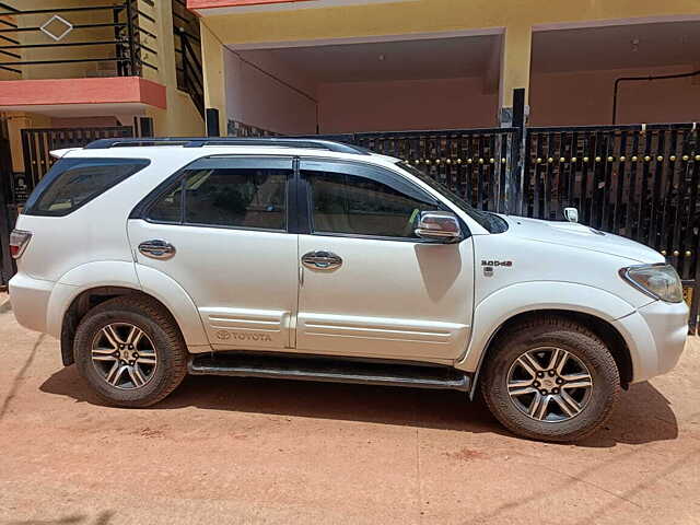 Used Toyota Fortuner [2009-2012] 3.0 MT in Bangalore