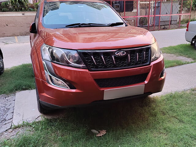 Used 2015 Mahindra XUV500 in Ghaziabad