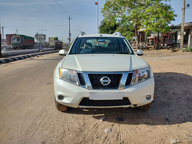 Used 2014 Nissan Terrano in Ahmedabad