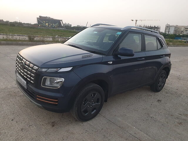 Used Hyundai Venue S 1.2 Petrol in Indore