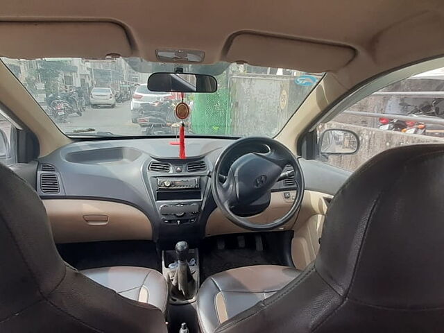 Used Hyundai Eon Magna [2011-2012] in Surat