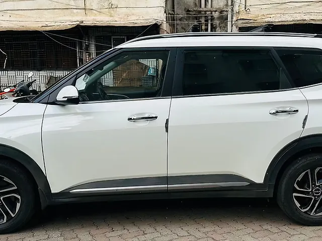 Used Kia Carens [2022-2023] Luxury Plus 1.5 Diesel AT 7 STR in Mumbai