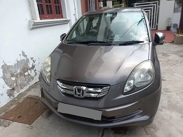 Used 2015 Honda Amaze in Vadodara Used 2015 Honda Amaze in Vadodara