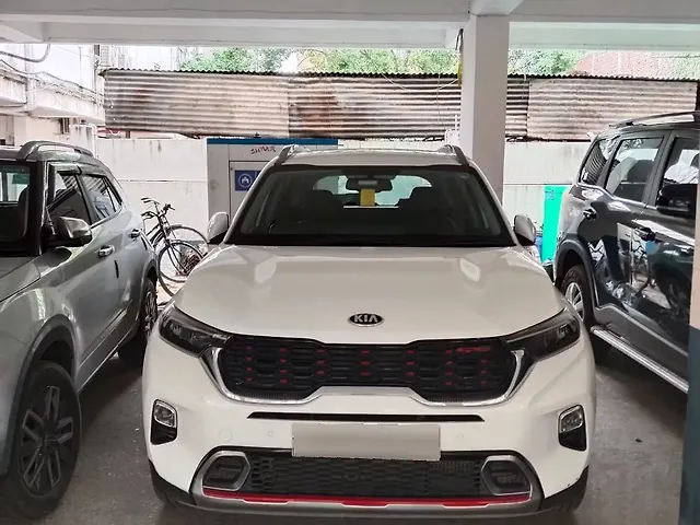Used 2020 Kia Sonet in Patna