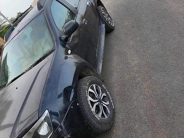 Used 2014 Nissan Terrano in Surat Used 2014 Nissan Terrano in Surat