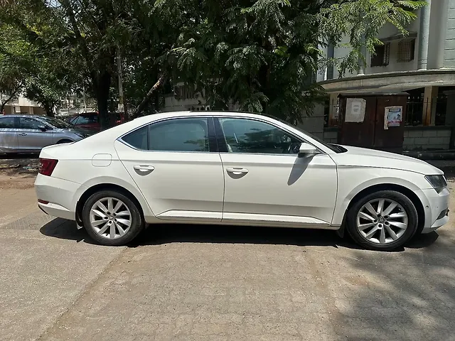 Used 2018 Skoda Superb in Mumbai