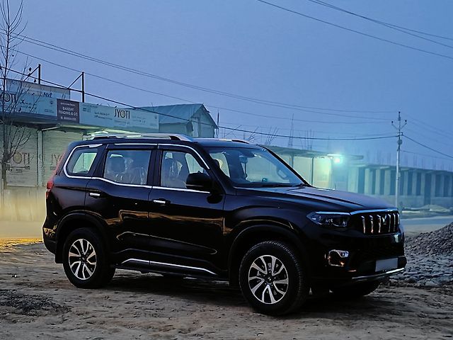 Used 2023 Mahindra Scorpio in Kupwara