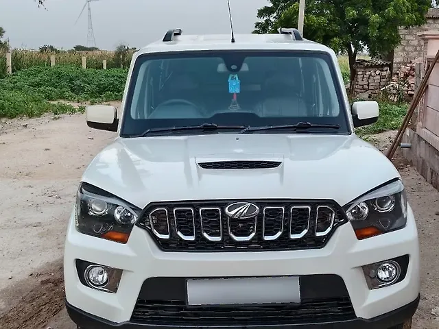 Used 2016 Mahindra Scorpio in Palanpur Used 2016 Mahindra Scorpio in Palanpur