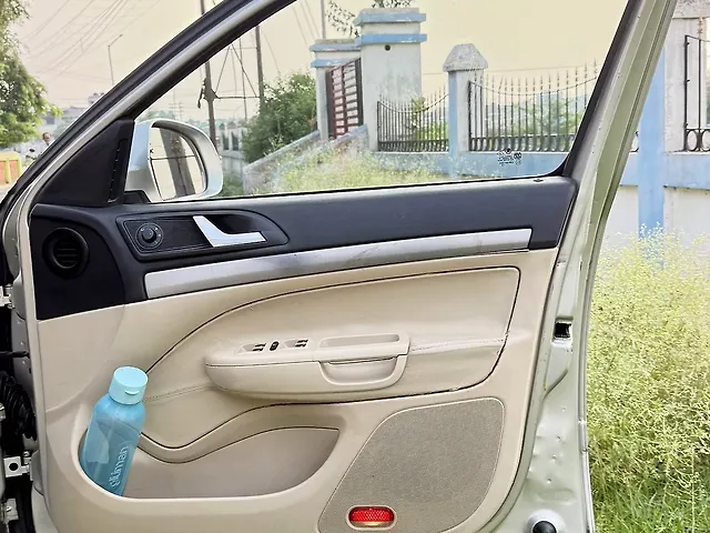 Used Skoda Laura Ambiente 2.0 TDI CR MT in Asansol