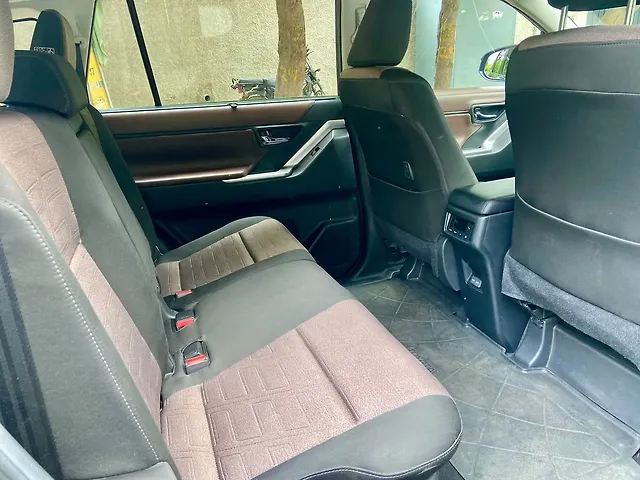 Used Toyota Innova Hycross VX Hybrid (Electric + Petrol) Automatic (e-CVT) 8 STR in Delhi Used Toyota Innova Hycross VX Hybrid (Electric + Petrol) Automatic (e-CVT) 8 STR in Delhi
