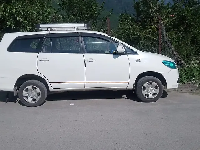 Used 2012 Toyota Innova in Ghumarwin Used 2012 Toyota Innova in Ghumarwin