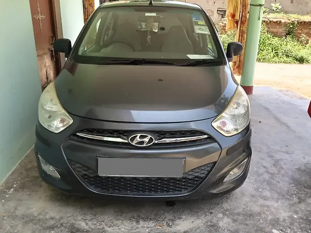 Used 2011 Hyundai i10 in Pratapgarh (Uttar Pradesh) Used 2011 Hyundai i10 in Pratapgarh (Uttar Pradesh)