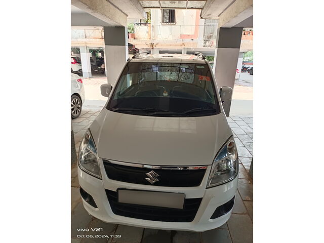 Used 2015 Maruti Suzuki Wagon R in Gandhinagar