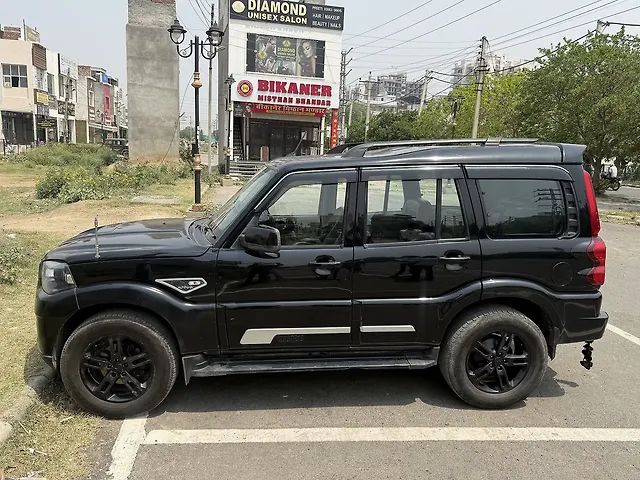 Used Mahindra Scorpio S11 MT 7S CC [2022] in Hisar