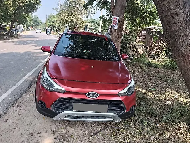 Used 2016 Hyundai i20 Active in Pratapgarh (Uttar Pradesh) Used 2016 Hyundai i20 Active in Pratapgarh (Uttar Pradesh)