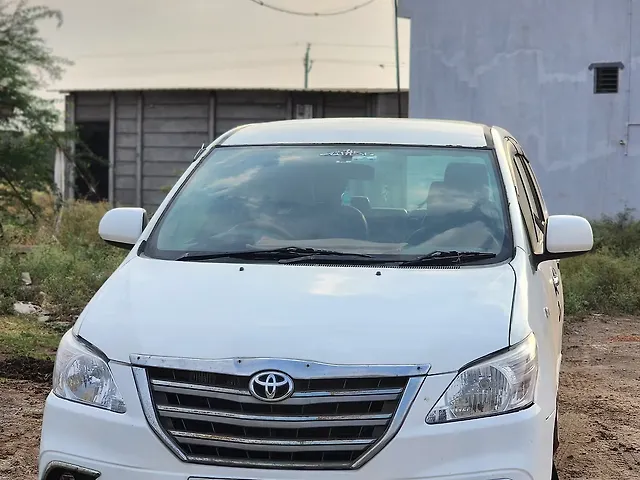Used Toyota Innova [2015-2016] 2.5 GX BS III 8 STR in Solapur