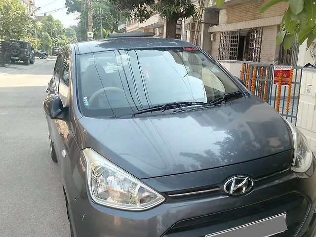 Used 2015 Hyundai Grand i10 in Chandigarh