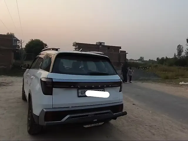 Used Hyundai Alcazar Signature Diesel 1.5L Turbo Automatic (TC) 7 STR in Jaunpur