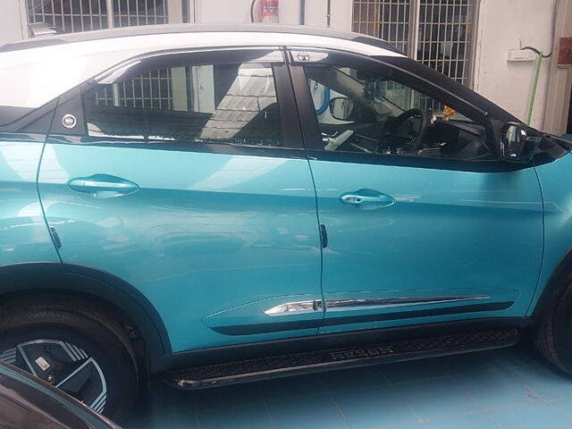 Used Tata Nexon Creative Plus (S) 1.2 Petrol 6AMT Dual Tone in Mumbai