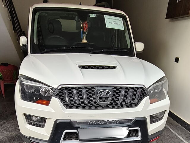 Used 2016 Mahindra Scorpio in Mahoba