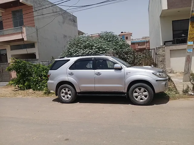 Used 2010 Toyota Fortuner in Jaipur